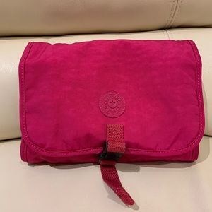 FLAX HANGING TOILETRY BAG
